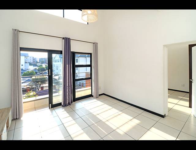 1 BEDROOM APARTMENT FOR SALE IN GREENSTONE HILL